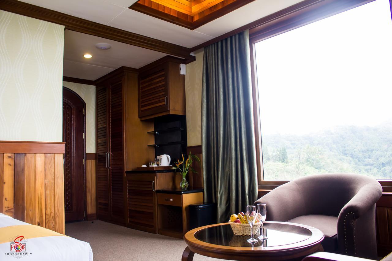Alta D' Tagaytay Hotel Tagaytay City Eksteriør billede