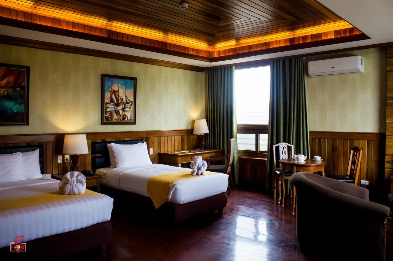 Alta D' Tagaytay Hotel Tagaytay City Eksteriør billede