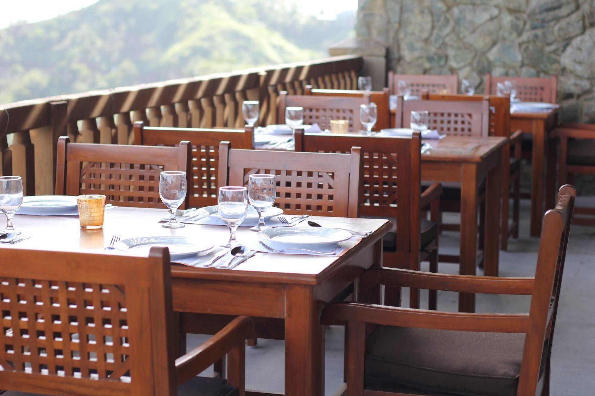 Alta D' Tagaytay Hotel Tagaytay City Eksteriør billede