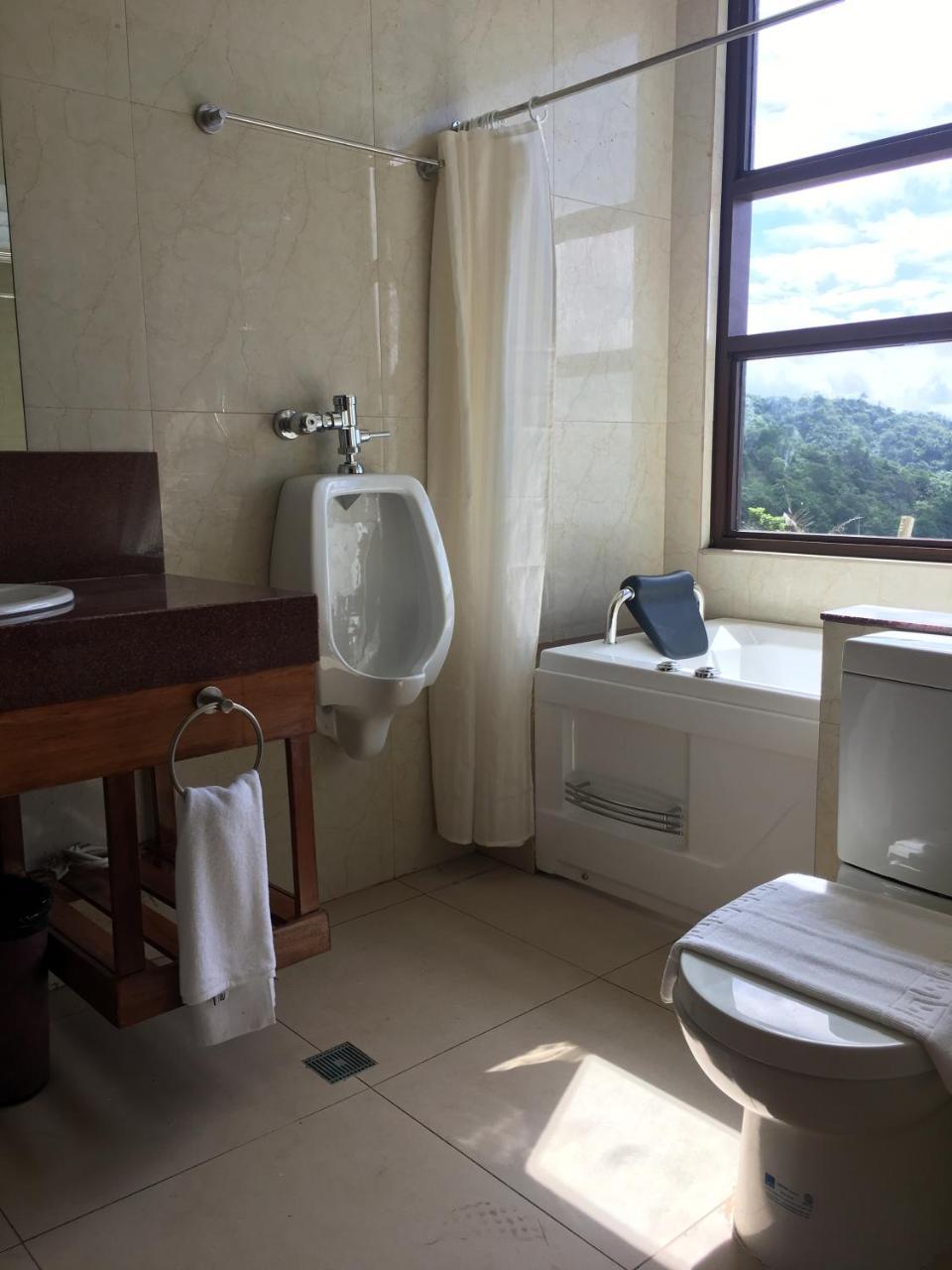 Alta D' Tagaytay Hotel Tagaytay City Eksteriør billede